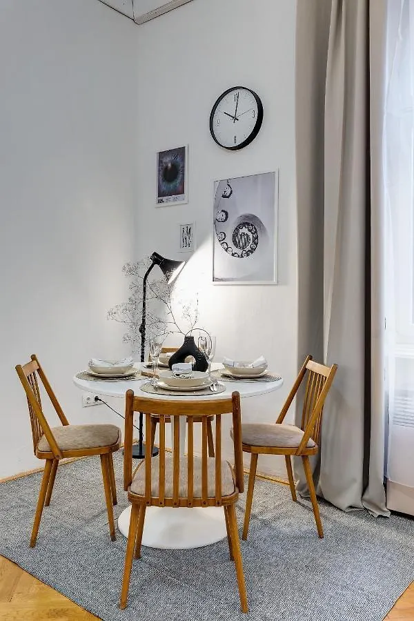 Felsoerdosor Residence Budapest